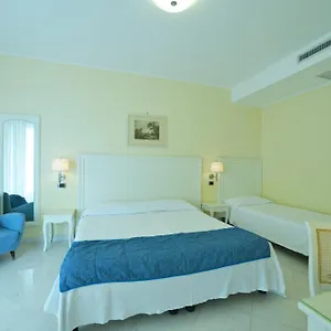 Atlantic Aparthotel